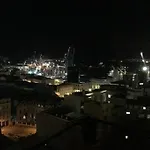 Gran Departamento En Cerro Alegre Con Unica Vista Al Puerto