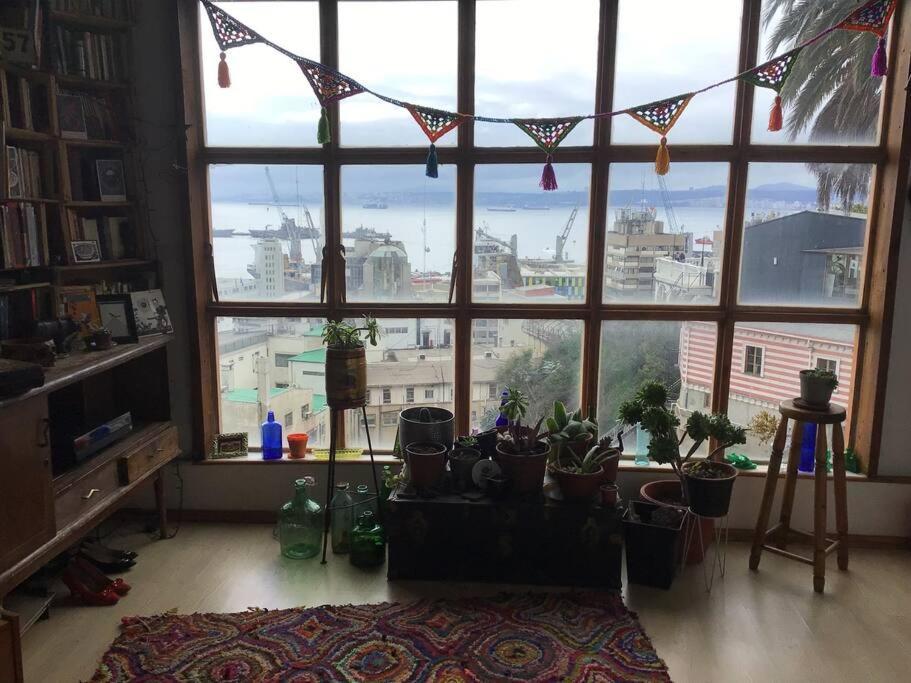 Gran Departamento En Cerro Alegre Con Unica Vista Al Puerto * Valparaíso